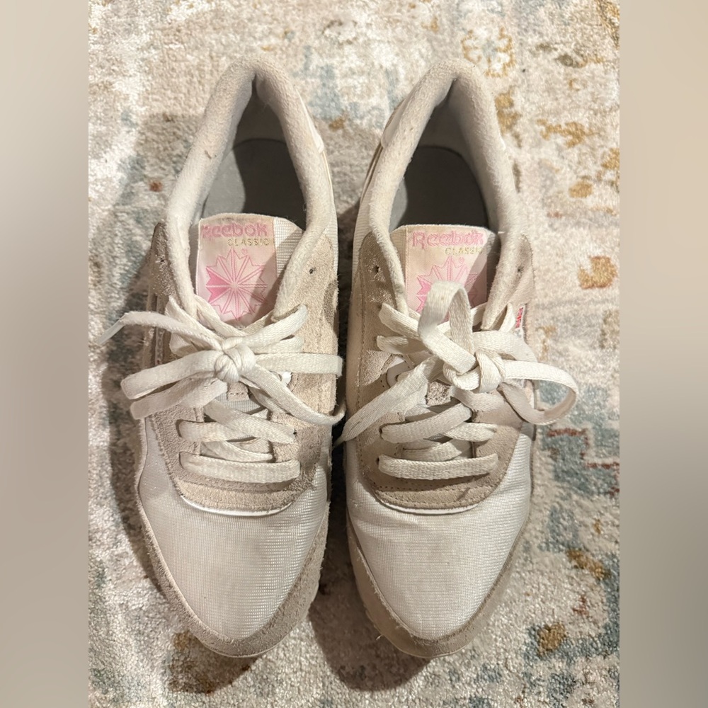 Reebok Women's Classic Cream Sneakers with Pink accent